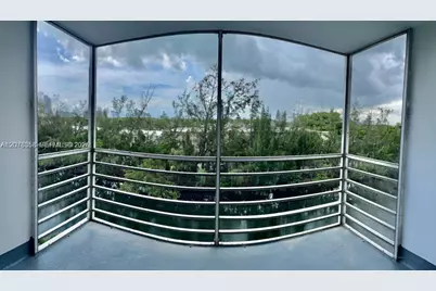 3660 NE 166th St #705, North Miami Beach, FL 33160 - Photo 9
