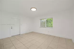 1989 N Glades Dr, North Miami Beach, FL 33162 - Photo 7