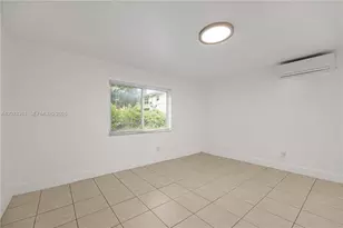 1989 N Glades Dr, North Miami Beach, FL 33162 - Photo 13