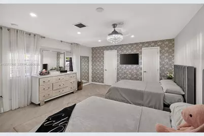 9852 NW 52nd Ter, Doral, FL 33178 - Photo 45