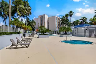 9852 NW 52nd Terrace, Doral, FL 33178 - Photo 47