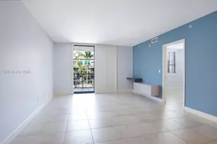 55 Merrick Wy, Coral Gables, FL 33134 - Photo 3