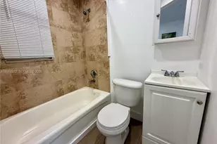 427 NE 62nd St, Miami, FL 33138 - Photo 3