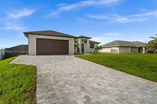 1609 NW 16th Terrace, Cape Coral, FL 33993 - Photo 3