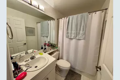 9725 NW 52nd St #109, Doral, FL 33178 - Photo 11