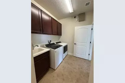 12763 SW Vermillion Cir, Port Saint Lucie, FL 34987 - Photo 13