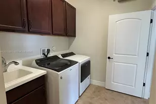 12763 SW Vermillion Cir, Port Saint Lucie, FL 34987 - Photo 13