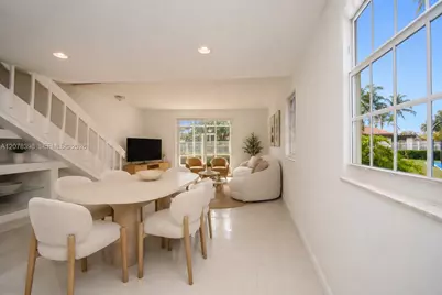 700 Sorrento Dr, Weston, FL 33326 - Photo 3