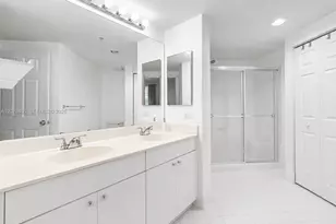 17145 N Bay Rd, Sunny Isles Beach, FL 33160 - Photo 15