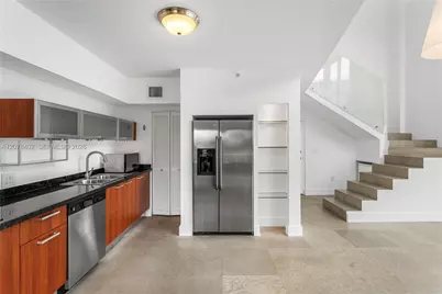 1650 Brickell Ave #201, Miami, FL 33129 - Photo 7