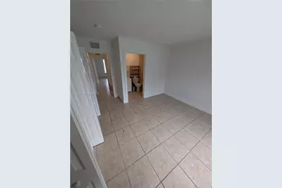 225 NW 53rd St #R, Miami, FL 33127 - Photo 13