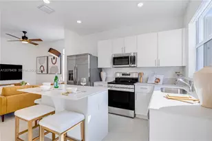 35722 SW 178th Pl, Miami, FL 33034 - Photo 3