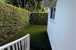 4943 Riviera Dr, Coral Gables, FL 33146 - Photo 9