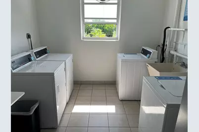 581 Blue Heron Dr #212-B, Hallandale Beach, FL 33009 - Photo 25