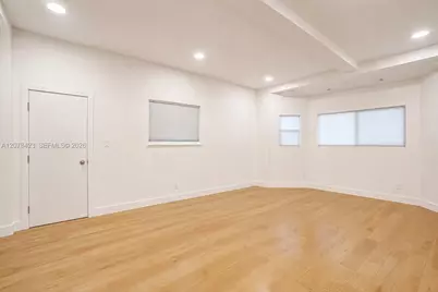937 NE 171st St, Miami, FL 33162 - Photo 5