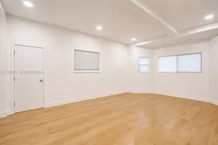 937 NE 171 St, Miami, FL 33162 - Photo 5
