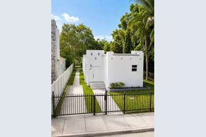 7537 NW 3rd Ave, Miami, FL 33150 - Photo 1