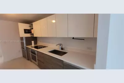 1100 S Miami Ave #3105, Miami, FL 33130 - Photo 3