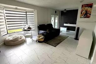 209 SW 42nd St, Cape Coral, FL 33914 - Photo 5