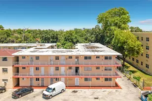 2441 NW 13th St, Miami, FL 33125 - Photo 11