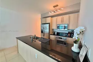 1111 SW 1st Ave, Miami, FL 33130 - Photo 13