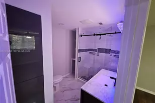 9505 NW 42nd St, Sunrise, FL 33351 - Photo 17