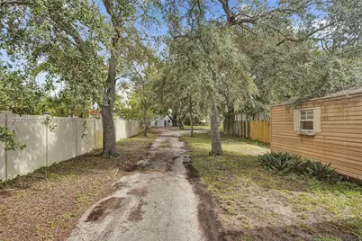 0 171 St, North Miami Beach, FL 33162 - Photo 5