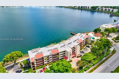 114 Lake Emerald Dr #409, Oakland Park, FL 33309 - Photo 1
