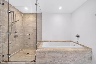 2900 NE 7th Ave #2209, Miami, FL 33137 - Photo 21