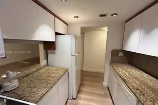 1673 Bay Rd, Miami Beach, FL 33139 - Photo 5