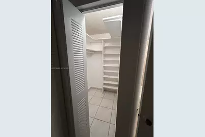1673 Bay Rd #405, Miami Beach, FL 33139 - Photo 9