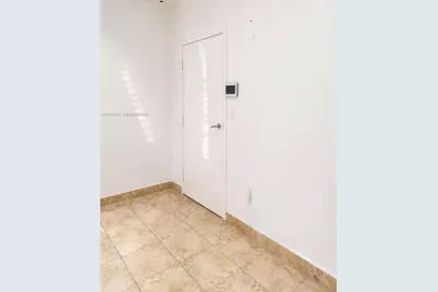 10770 NW 138th St #1, Hialeah Gardens, FL 33018 - Photo 5