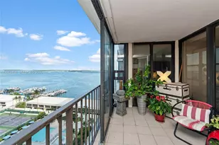 1925 Brickell Ave, Miami, FL 33129 - Photo 11