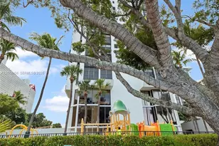 1925 Brickell Ave, Miami, FL 33129 - Photo 33