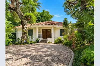 250 NE 87th St, El Portal, FL 33138 - Photo 1