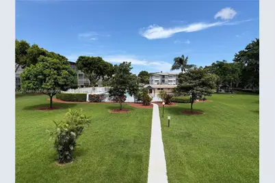 5200 Washington St #207, Hollywood, FL 33021 - Photo 15