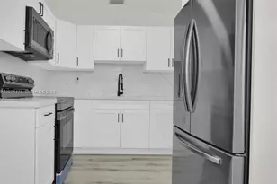 10720 SW 147th St, Miami, FL 33176 - Photo 5