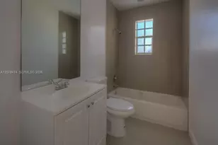 160 NW 199th St, Miami Gardens, FL 33169 - Photo 5