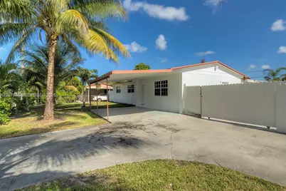 160 NW 199th St #1, Miami Gardens, FL 33169 - Photo 1