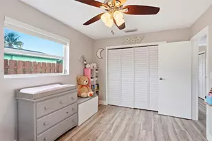 8397 NW 25th Ct, Sunrise, FL 33322 - Photo 17