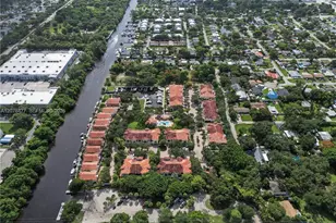 2908 Hidden Harbour Ct, Dania Beach, FL 33312 - Photo 5