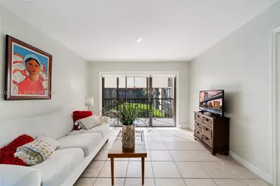 8415 SW 107th Ave #258W, Miami, FL 33173 - Photo 9