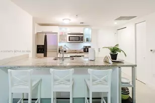 185 SW 7th St, Miami, FL 33130 - Photo 15