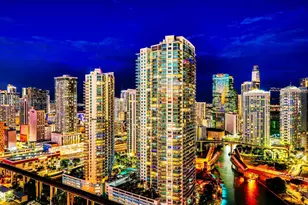 185 SW 7th St, Miami, FL 33130 - Photo 5