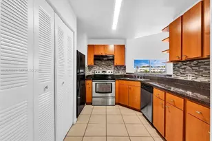 3449 NW 44th St, Oakland Park, FL 33309 - Photo 5