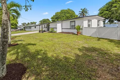 10901 SW 47th Ter, Miami, FL 33165 - Photo 37