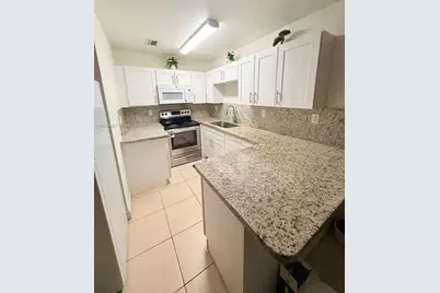 1017 SW 8th St #A, Hallandale Beach, FL 33009 - Photo 9