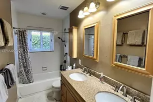 2424 SE 9th St, Pompano Beach, FL 33062 - Photo 33