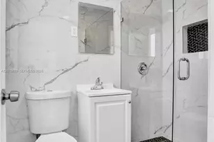 2018-2020 NE 19th St, Fort Lauderdale, FL 33305 - Photo 13