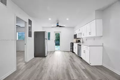 2018-2020 NE 19th St, Fort Lauderdale, FL 33305 - Photo 3